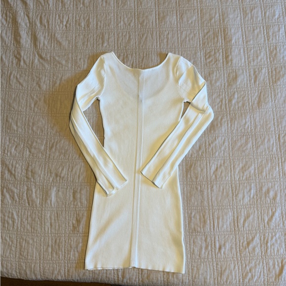 H&M Dresses & Skirts - H&M Cream Long Sleeve Ribbed Dress